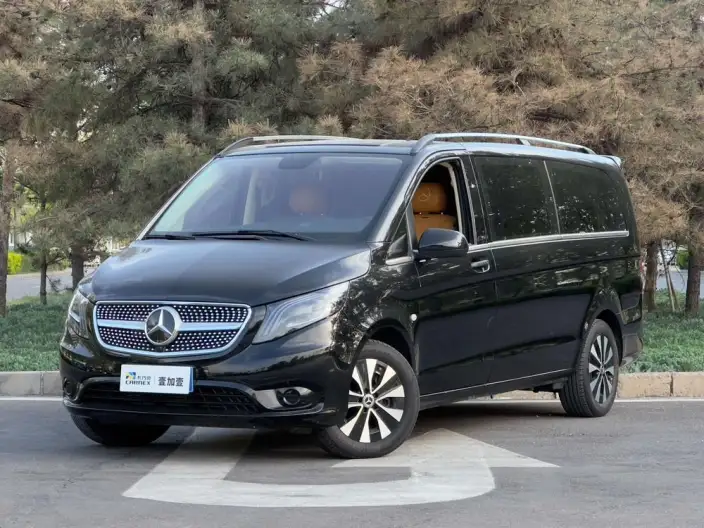 Viano 2021 Model 2.0T Elite Edition 7 seat – фото 1