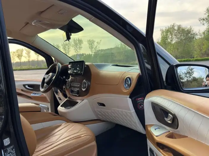 Viano 2021 Model 2.0T Elite Edition 7 seat – фото 15