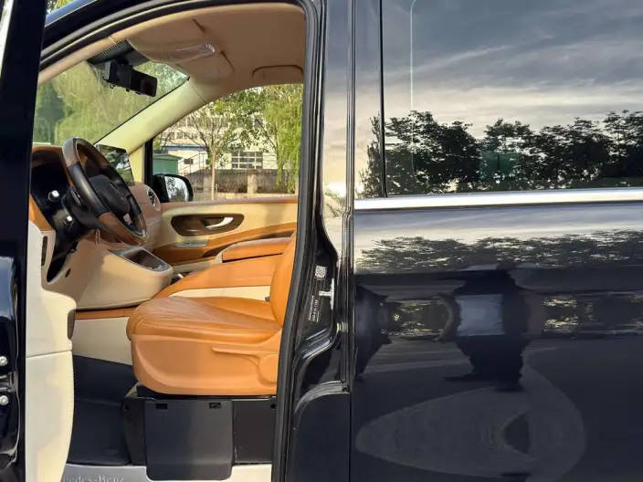 Viano 2021 Model 2.0T Elite Edition 7 seat – фото 16