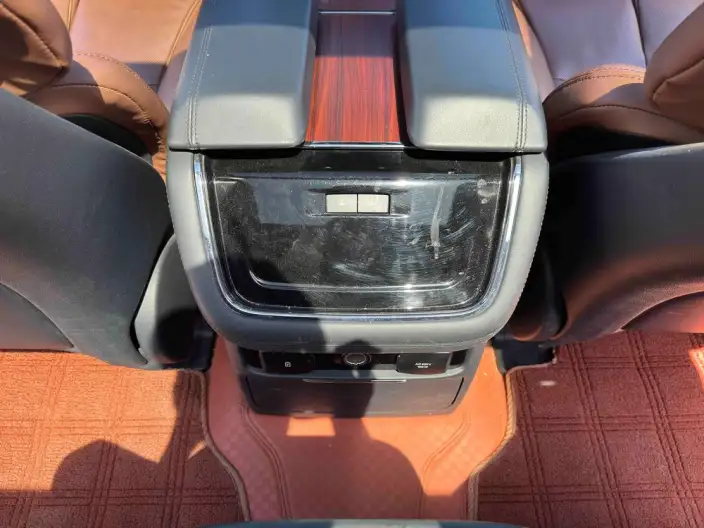 Lincoln Navigator 2022 Model 3.5T Zunyao Edition – фото 9