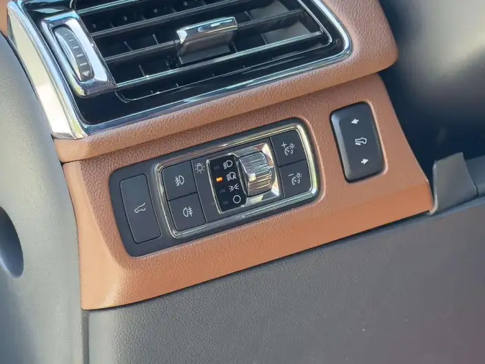 Lincoln Navigator 2022 Model 3.5T Zunyao Edition – фото 17