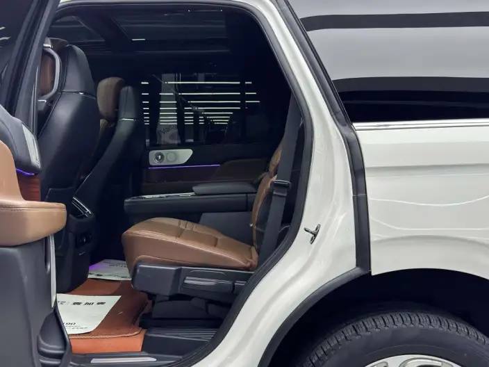 Lincoln Navigator 2022 Model 3.5T Zunyao Edition – фото 19