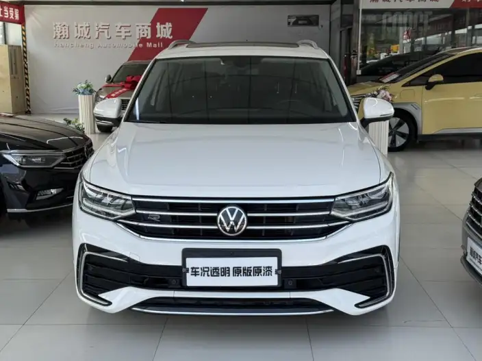 Volkswagen Tiguan L 2022 Model 330TSI Automatic 2WD R-Line Enjoy the version more – фото 2