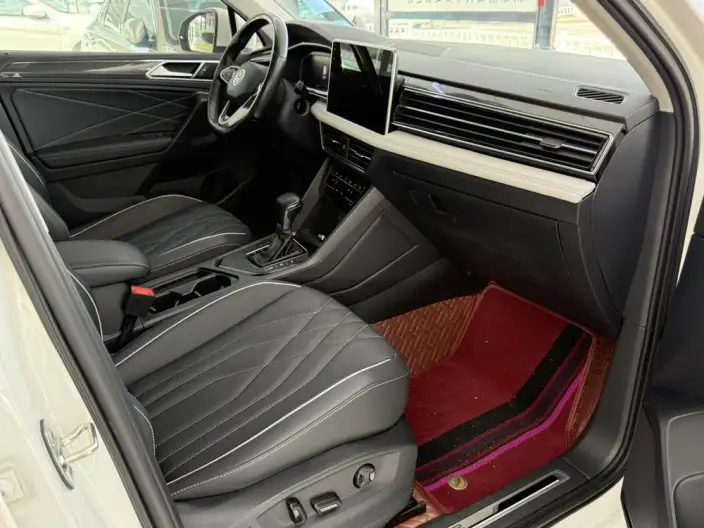 Volkswagen Tiguan L 2022 Model 330TSI Automatic 2WD R-Line Enjoy the version more – фото 9