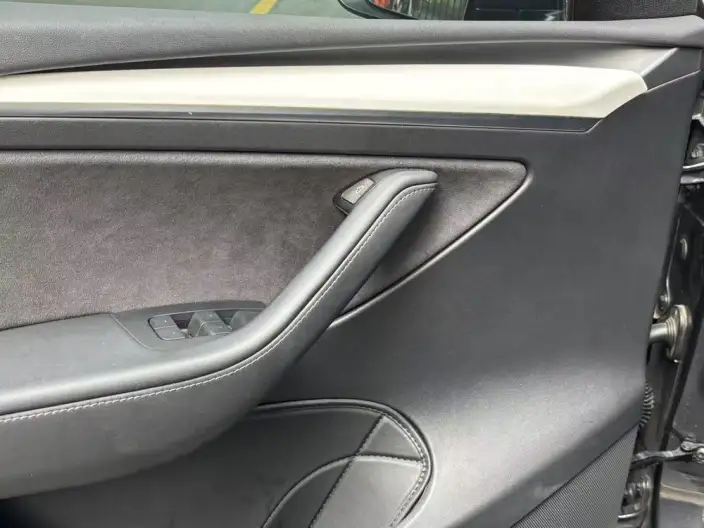 Model Y 2024 Model Rear-wheel drive version – фото 8