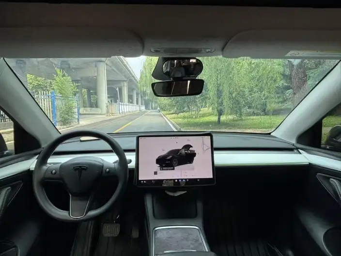 Model Y 2024 Model Rear-wheel drive version – фото 9