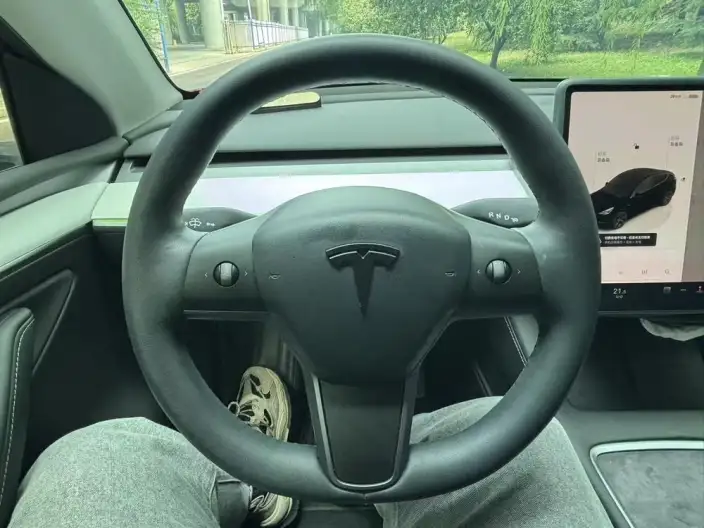 Model Y 2024 Model Rear-wheel drive version – фото 14