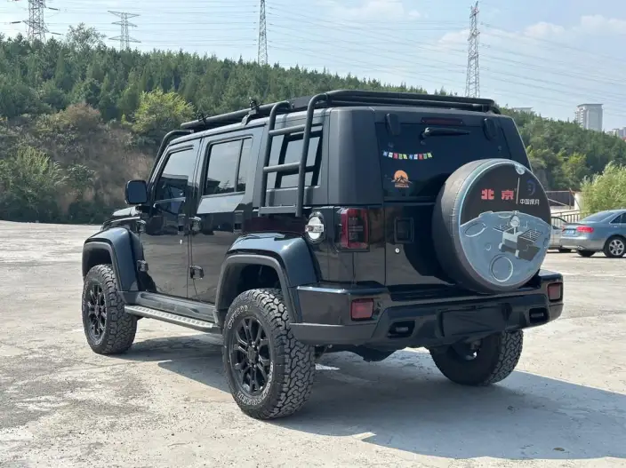 BAIC BJ40 2020 Model 2.0T Automatic 4WD City Hunter Edition Warrior Model – фото 4