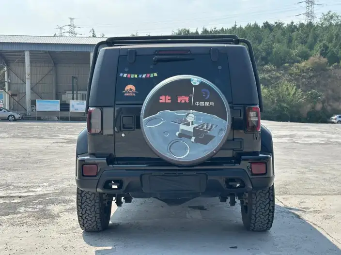 BAIC BJ40 2020 Model 2.0T Automatic 4WD City Hunter Edition Warrior Model – фото 5
