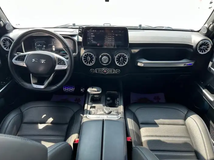BAIC BJ40 2020 Model 2.0T Automatic 4WD City Hunter Edition Warrior Model – фото 7
