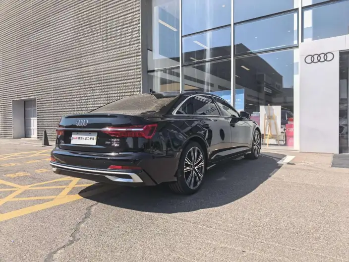 Audi A6L 2023 Model Facelift 55 TFSI quattro Exclusive Dynamic Model – фото 6
