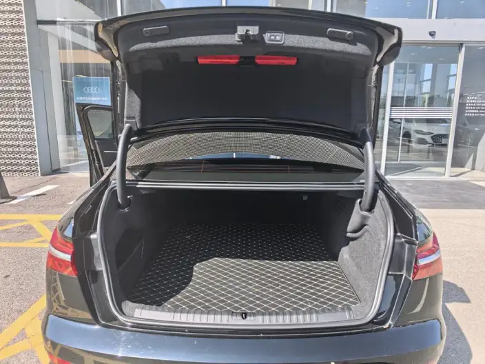 Audi A6L 2023 Model Facelift 55 TFSI quattro Exclusive Dynamic Model – фото 11