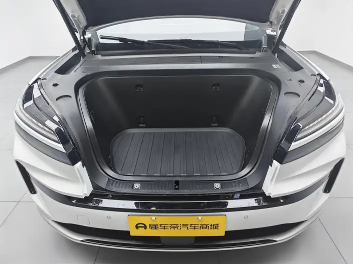 ONVO L90 2026 Model VI seat Edition Ultra+ – фото 10