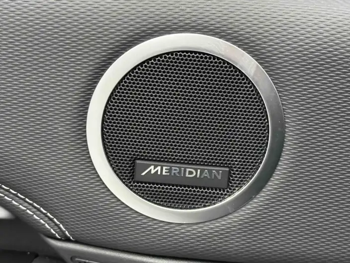 Land Rover Discovery 2024 Model 360PS R-Dynamic SE – фото 8