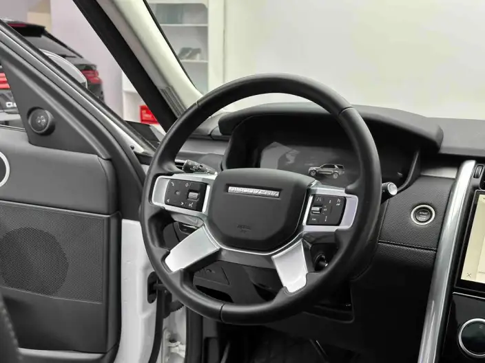 Land Rover Discovery 2024 Model 360PS R-Dynamic SE – фото 12