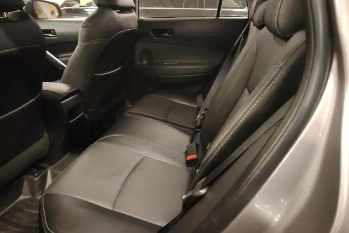 Toyota Corolla Cross 2024 Model 2.0L CVT Pioneer Edition – фото 16