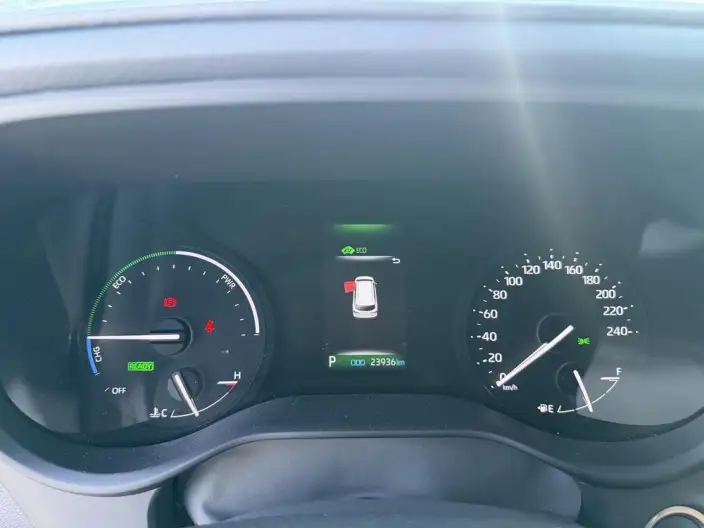 Toyota Sienna 2026 Model Hybrid 2.5L 4WD Premium – фото 13