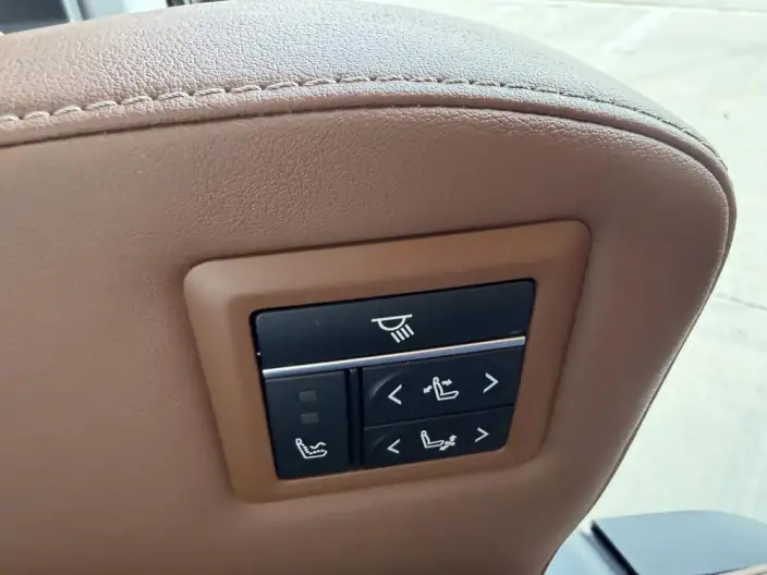 Toyota Sienna 2026 Model Hybrid 2.5L 4WD Premium – фото 14