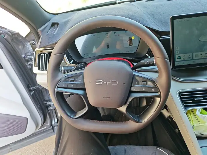 BYD Song PLUS DM 2025 Model Smart Driving Edition DM-i 112KM Noble Model – фото 7