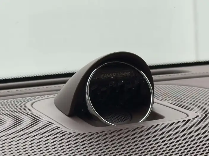 Aito M9 2024 Model EV Ultra VI seat Edition – фото 13
