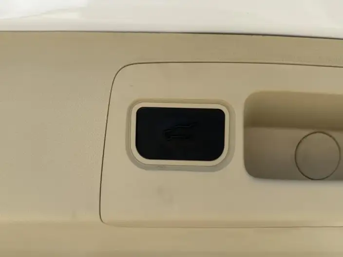 Buick GL8 2023 Model ES Luzun 2.0T Exclusive Model – фото 7