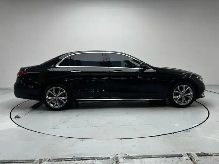 Mercedes-Benz E-Class 2023 Model Facelift E 300 L Fashion Model Sports sedan – фото 8