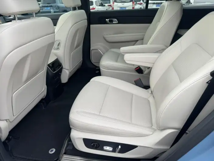 Li Auto ONE 2021 Model Extended Range 6 seat Edition – фото 13