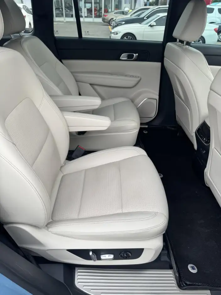 Li Auto ONE 2021 Model Extended Range 6 seat Edition – фото 15