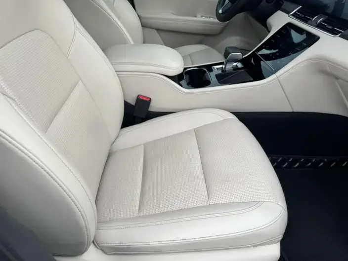 Li Auto ONE 2021 Model Extended Range 6 seat Edition – фото 17