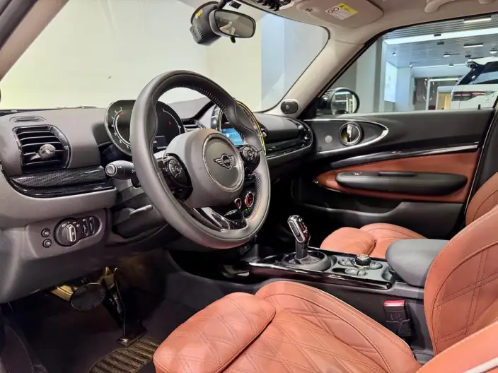 MINI CLUBMAN 2021 Model 2.0T COOPER S – фото 22