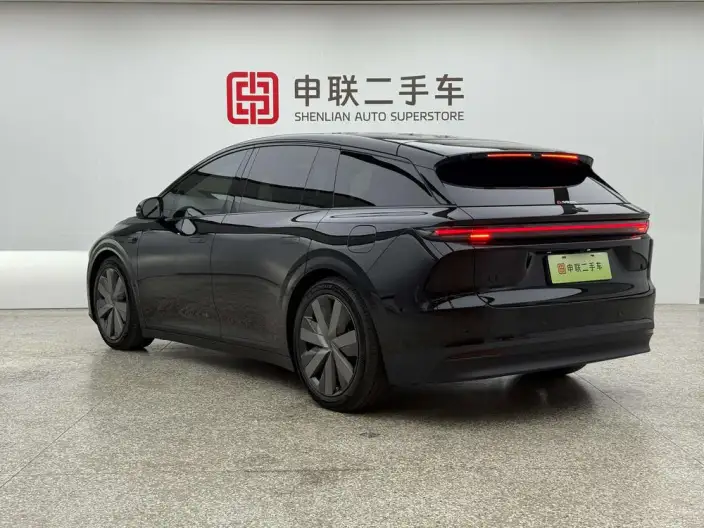 Li Auto i6 2025 Model 2WD Standard Edition – фото 4