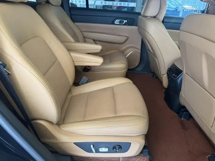 Li Auto ONE 2021 Model Extended Range 6 seat Edition – фото 11