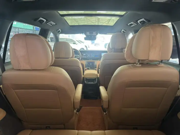 Li Auto ONE 2021 Model Extended Range 6 seat Edition – фото 14