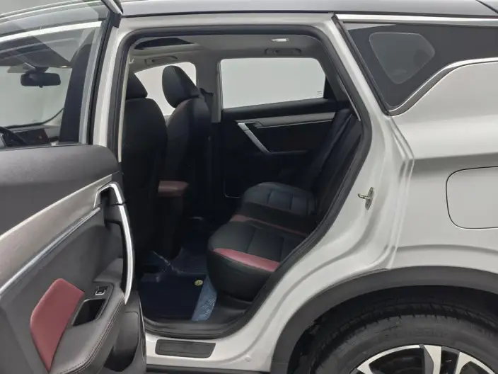 Geely Binyue 2021 Model 240T DCT Diamond Edition – фото 18