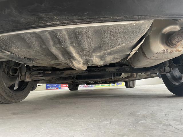 Hyundai Elantra 2021 1.5L CVT LUX Premium – фото 18