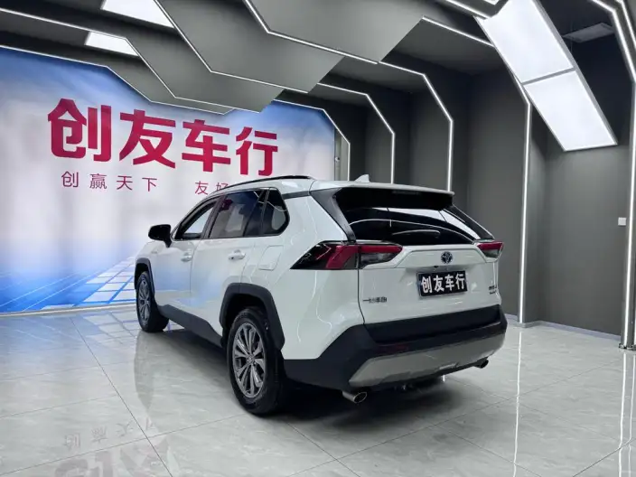 Toyota RAV4 2024 Model Intelligent Hybrid 2.5L E-CVT 2WD Elite PLUS Edition – фото 4