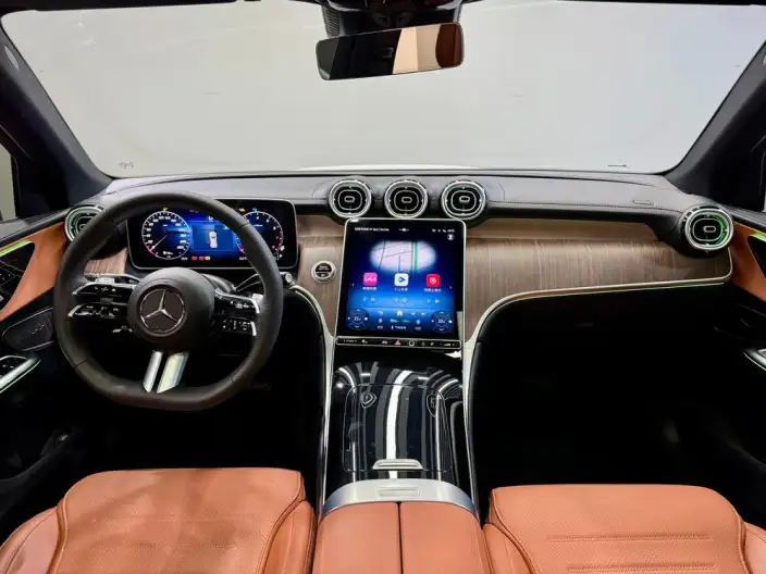 Mercedes-Benz GLC 2025 Model Facelift GLC 300 L 4MATIC Dynamic Model 5 seat – фото 18