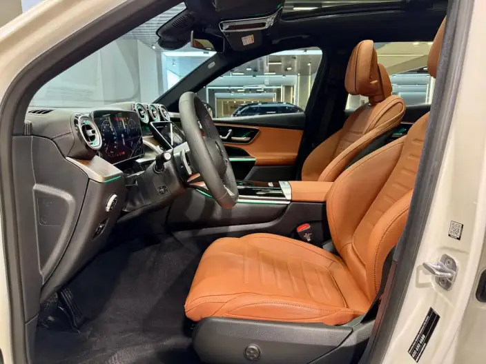 Mercedes-Benz GLC 2025 Model Facelift GLC 300 L 4MATIC Dynamic Model 5 seat – фото 24