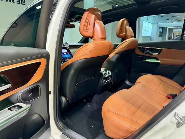 Mercedes-Benz GLC 2025 Model Facelift GLC 300 L 4MATIC Dynamic Model 5 seat – фото 29
