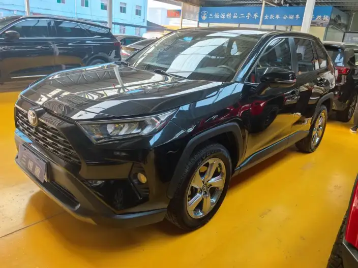 Toyota RAV4 2020 Model 2.0L CVT 2WD Fashion Plus Edition – фото 1