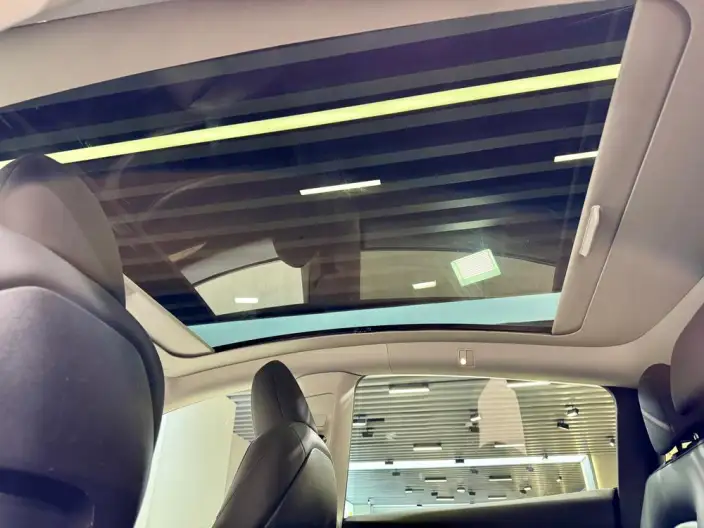 Model Y 2023 Model Long Battery Life Pro All-wheel drive version – фото 13