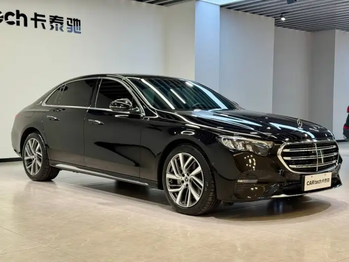 Mercedes-Benz E-Class 2024 Model E 300 L Fashion Model sedan – фото 3