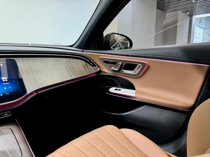 Mercedes-Benz E-Class 2024 Model E 300 L Fashion Model sedan – фото 14