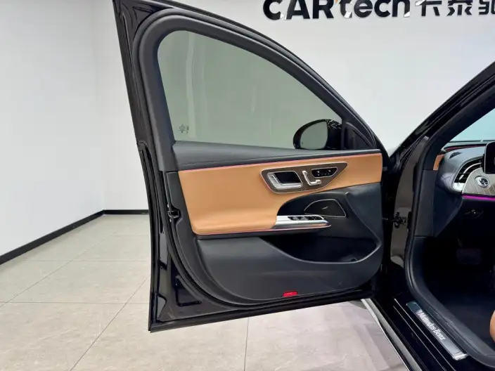 Mercedes-Benz E-Class 2024 Model E 300 L Fashion Model sedan – фото 26