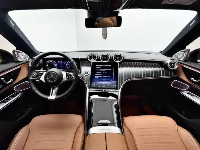 Mercedes-Benz GLC 2025 Model GLC 260 L 4MATIC Dynamic Model 5 seat – фото 14