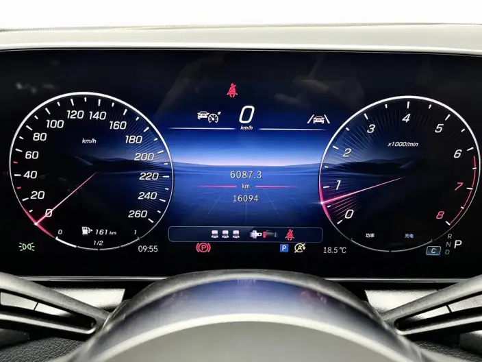 Mercedes-Benz GLC 2025 Model GLC 260 L 4MATIC Dynamic Model 5 seat – фото 15