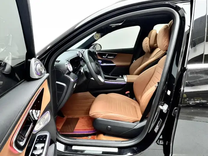 Mercedes-Benz GLC 2025 Model GLC 260 L 4MATIC Dynamic Model 5 seat – фото 17