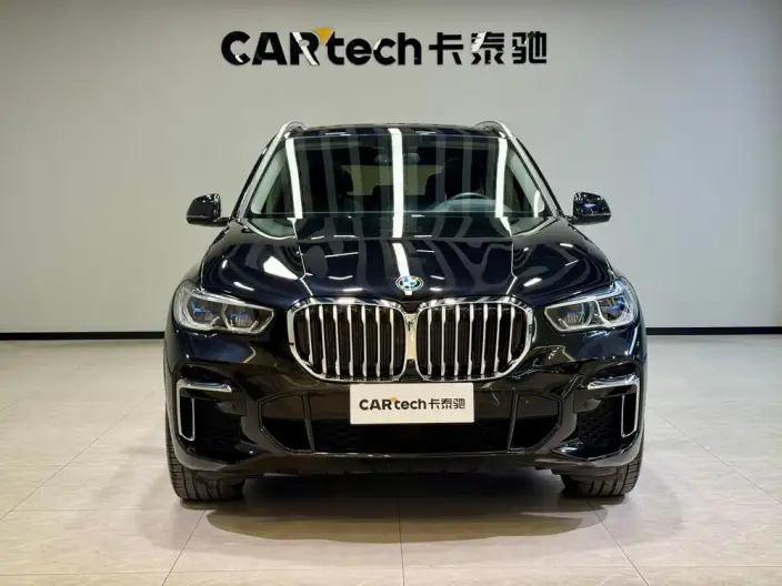 BMW X5 2022 Model xDrive 30Li Exclusive Model M Sports Set – фото 2