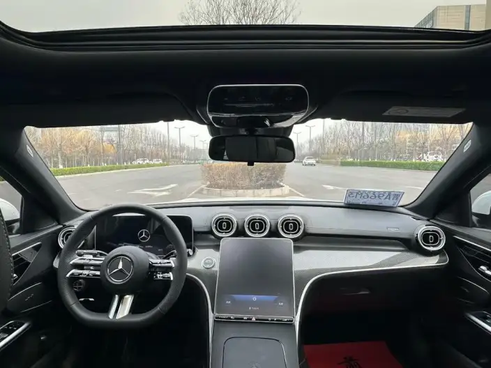 Mercedes-Benz C-Class 2025 Model Facelift C 260 L Sports Edition – фото 7