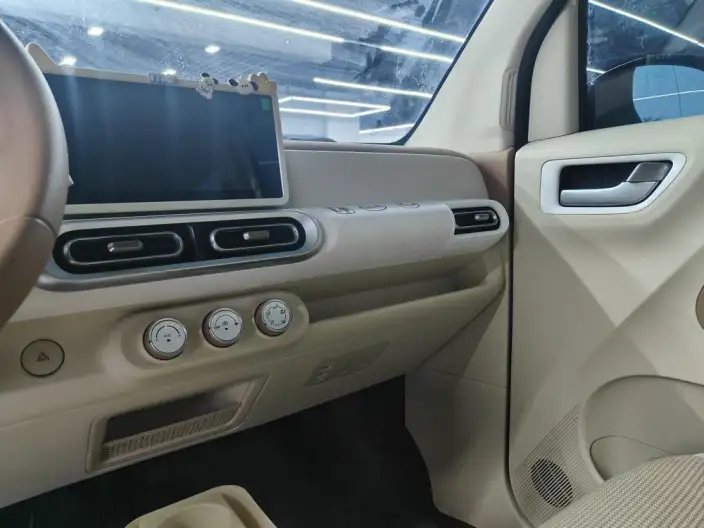 Wuling Hongguang MINIEV 2024 Model 215km Advanced version Lithium Iron Phosphate – фото 6